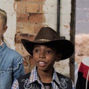 Życie w cuglach - galeria zdjęć - filmweb