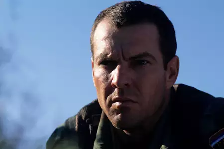 Wybawca - galeria zdjęć - filmweb