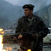 Savior - galeria zdjęć - filmweb