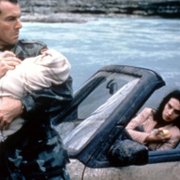 Wybawca - galeria zdjęć - filmweb