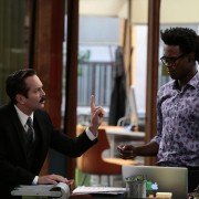 Sean Saves the World - galeria zdjęć - filmweb