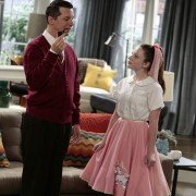 Sean Saves the World - galeria zdjęć - filmweb