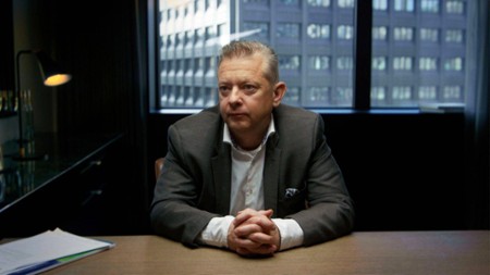 Sezon 2 Odcinek 2 En ny granskning