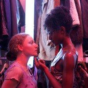 Kiss Me First - galeria zdjęć - filmweb