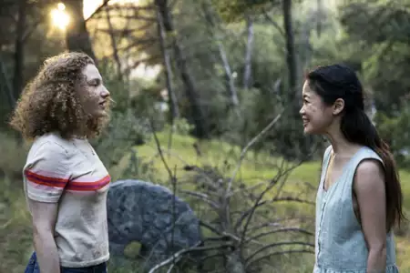 Kiss Me First - galeria zdjęć - filmweb