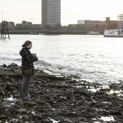 Kiss Me First - galeria zdjęć - filmweb