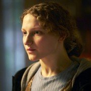 Kiss Me First - galeria zdjęć - filmweb