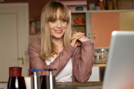 Add a Friend - galeria zdjęć - filmweb