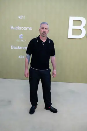 Backrooms. Bez wyjścia - galeria zdjęć - filmweb
