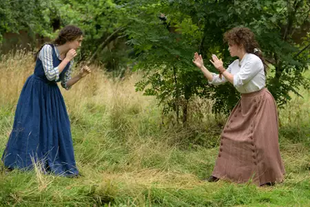Enola Holmes - galeria zdjęć - filmweb