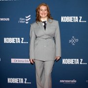 Kobieta z... - galeria zdjęć - filmweb