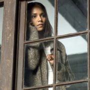 Perfect Stranger - galeria zdjęć - filmweb
