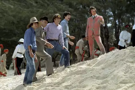 Na pomoc! - galeria zdjęć - filmweb