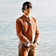 Help! - galeria zdjęć - filmweb