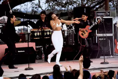Selena - galeria zdjęć - filmweb