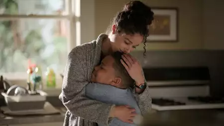 Raising Dion - galeria zdjęć - filmweb