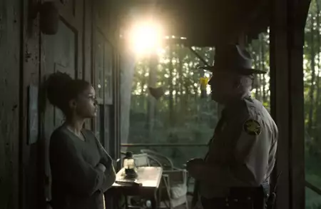 Raising Dion - galeria zdjęć - filmweb