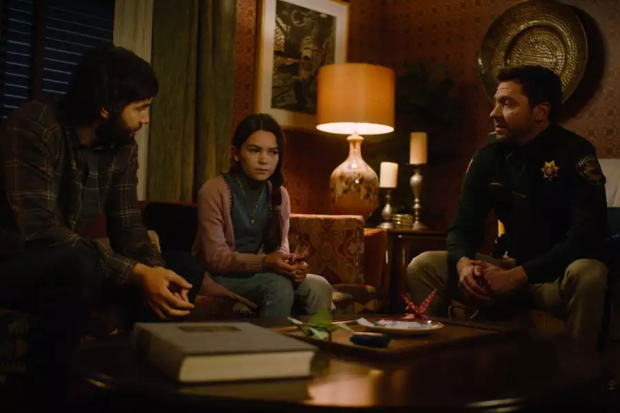 Home Before Dark - galeria zdjęć - filmweb