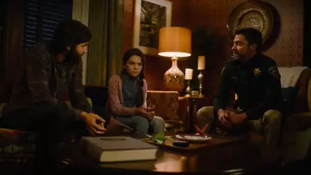 Home Before Dark - galeria zdjęć - filmweb