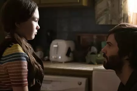 Home Before Dark - galeria zdjęć - filmweb