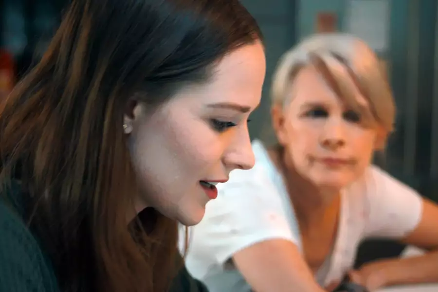 Jak feniks - galeria zdjęć - filmweb