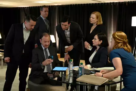 Sukcesja - galeria zdjęć - filmweb