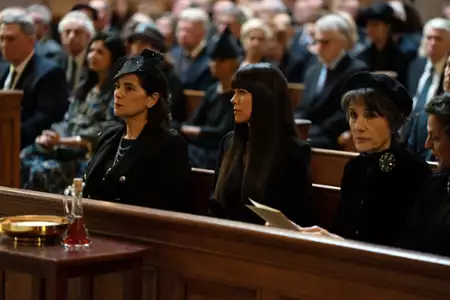 Sukcesja - galeria zdjęć - filmweb