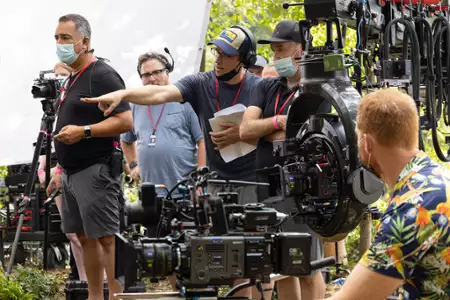 Spuszczone ze smyczy - galeria zdjęć - filmweb