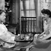 Cień wątpliwości - galeria zdjęć - filmweb