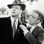 Cień wątpliwości - galeria zdjęć - filmweb