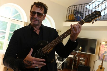 Sezon 24 Odcinek 9 Punk is dead