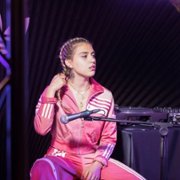 Validé - galeria zdjęć - filmweb