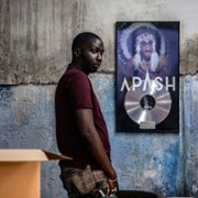 Validé - galeria zdjęć - filmweb