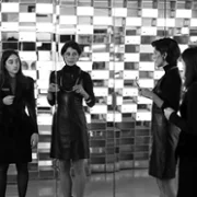 Dwie osoby wymieniające się śliną - galeria zdjęć - filmweb