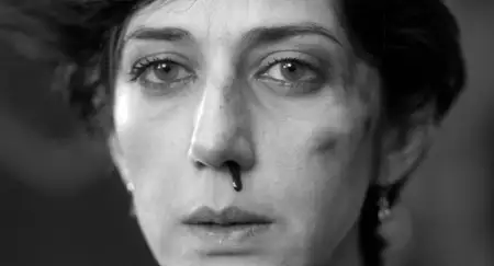 Dwie osoby wymieniające się śliną - galeria zdjęć - filmweb