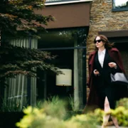 Bugonia - galeria zdjęć - filmweb