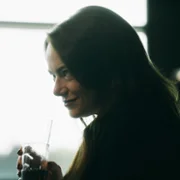 Bugonia - galeria zdjęć - filmweb