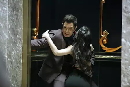 Dorwać Wattsa - galeria zdjęć - filmweb