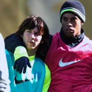 Ronaldinho: Jedyny w swoim rodzaju - galeria zdjęć - filmweb
