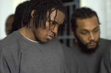 Offender - galeria zdjęć - filmweb