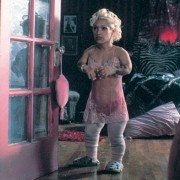 Małe jest piękne - galeria zdjęć - filmweb
