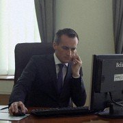 Biegacze - galeria zdjęć - filmweb