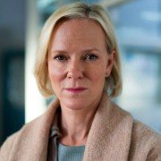 Innocent - galeria zdjęć - filmweb