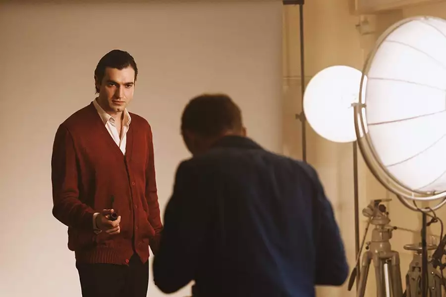 Amerykański Playboy: Historia Hugh Hefnera - galeria zdjęć - filmweb