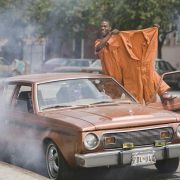 Święty szmal - galeria zdjęć - filmweb