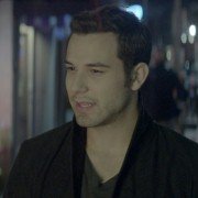 Cavemen - galeria zdjęć - filmweb