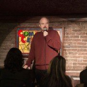 Louie - galeria zdjęć - filmweb