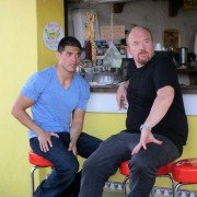 Louie - galeria zdjęć - filmweb
