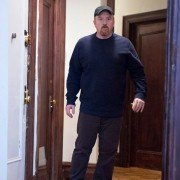 Louie - galeria zdjęć - filmweb
