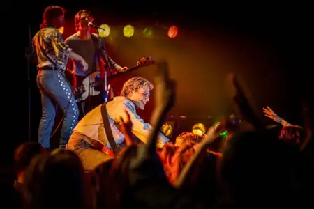 Sounds of Summer - galeria zdjęć - filmweb